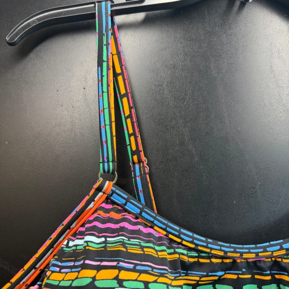 Trimshaper Tankini Swimsuit Women 22W Multicolor Striped Resort Vacation Shorts - Picture 9 of 13